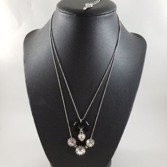 So good I had to share! Check out all the items I'm loving on <a href="/Poshmarkapp/">Poshmark</a> from <a href="/queen_raelene/">Raelene Queen</a> <a href="/UniquebyH/">UniquebyHB</a> #poshmark #fashion #style #shopmycloset #betseyjohnson: posh.mk/TceijfeYuBb