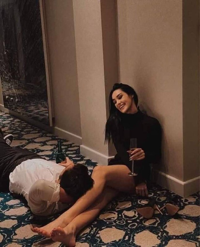 masculinepath04's tweet photo. How can you make an introverted girl open up to you?

• Psychology Thread - https://t.co/SlnuDOArAa