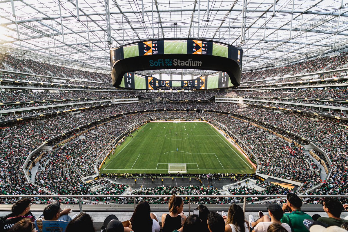 SoFi Stadium tweet media