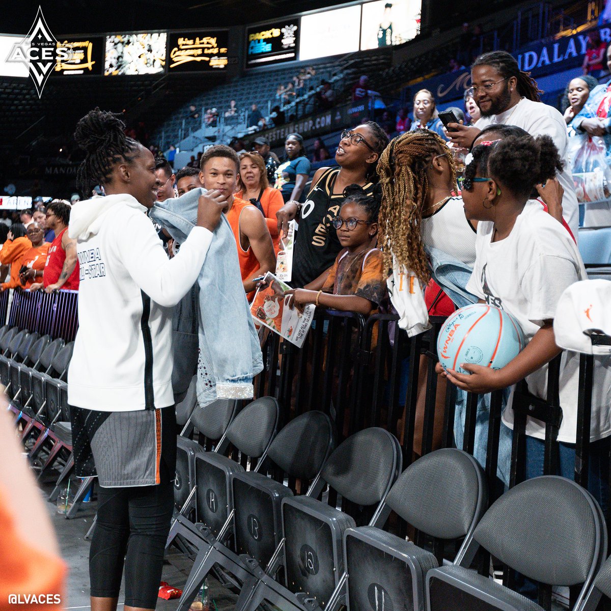 Vegas ❤️🖤

#WNBAAllStar
