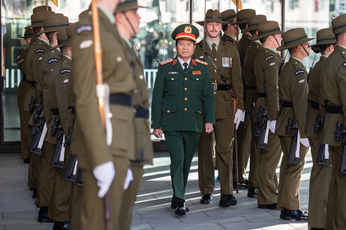 Air Marshal Tony Davies tweet media