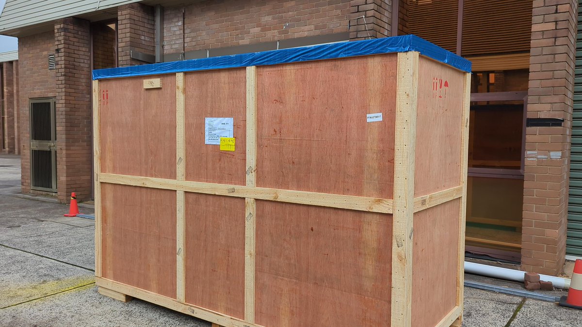 It’s a beautiful sight.📦📦Australia’s CSIRO reported arrival if its planarGROW #CVD system today after a long journey from Korea by sea freight.🚢🇰🇷➡️🇦🇺We’re looking forward to getting this system up and running soon. #nanotechnology #graphene #TMDs #2dmaterials #2dresearch