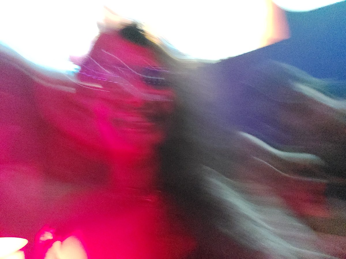 steffi_ramdhan's tweet photo. "I saw you last night,you didn't say hi"

What I saw last night: https://t.co/SYhOa7jWEe