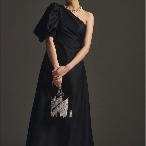 So good I had to share! Check out all the items I'm loving on <a href="/Poshmarkapp/">Poshmark</a> from @hfitzpat7 #poshmark #fashion #style #shopmycloset #vans #topshop #anthropologie: posh.mk/5OJdoTo2uBb