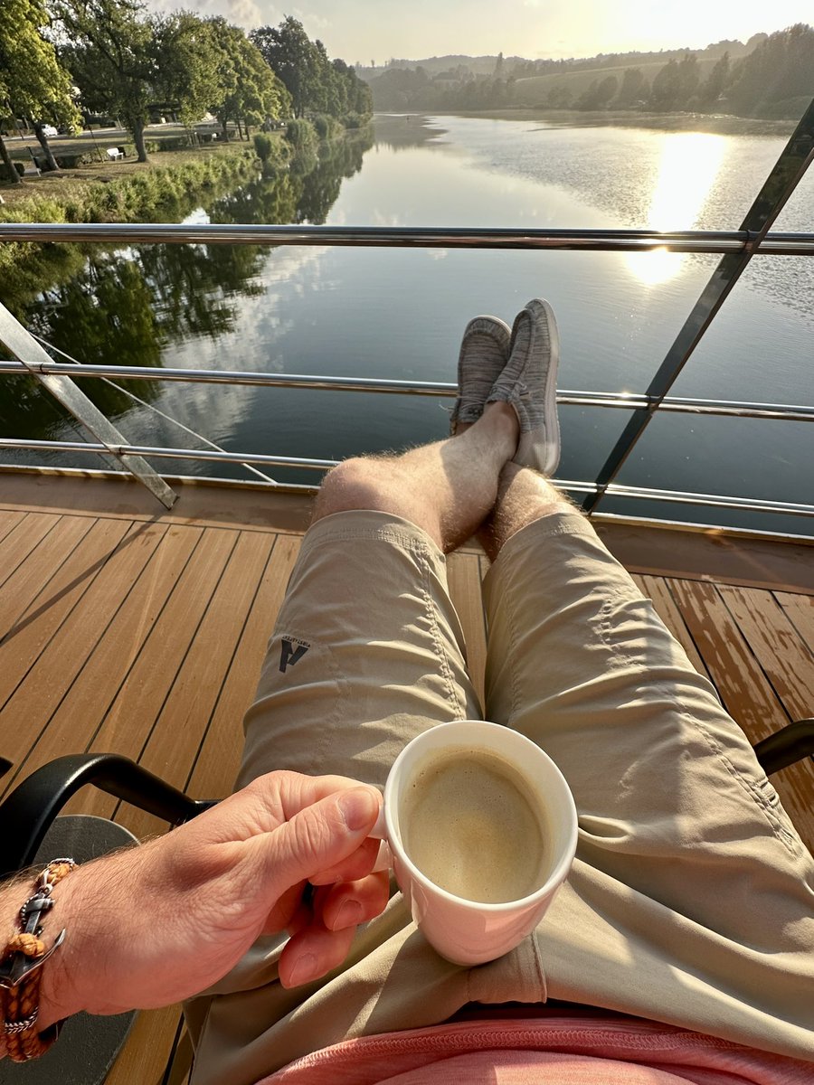 divergenttravel's tweet photo. Morning coffee views from the Moselle River with Avalon Waterways. #AvalonInView
#avalonwaterways #europecruise #avaloncruise #europedestinations #EuropeTrip #europetraveling #Europetravels #rivercruise #CruiseLife #europevacation #Moselleriver https://t.co/zAPTPwUR3e