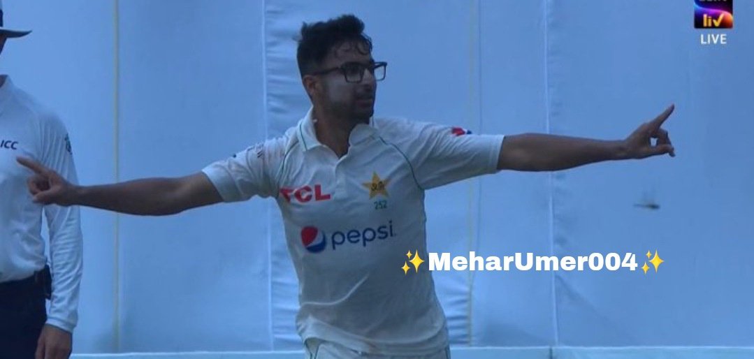Meharumer004's tweet photo. Abrar Strikes ealry and took another wicket 💯♥️
#MeharaUmer004 #PAKvsSL https://t.co/0uX0VnG7Ee