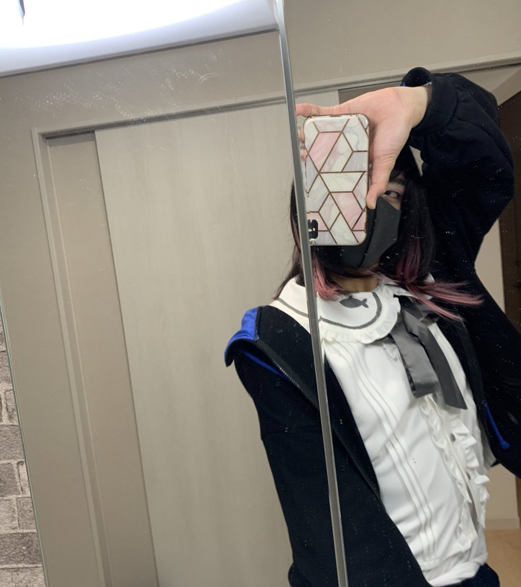 a_urep's tweet photo. ＃女装　
新しいウィッグ買った闇系？ https://t.co/qYWEfLwQc7