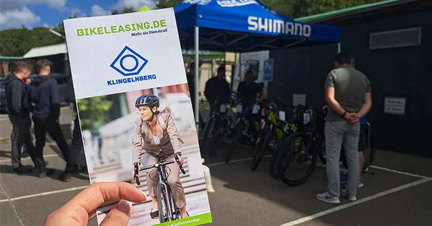 KlingelnbergG's tweet photo. Promoting healthy mobility: A demo day for bike leasing was held today at our company premises in Hückeswagen. Enjoy cycling!
#Klingelnberg #Bikeleasing #employeebranding https://t.co/PpfvoYQaEe