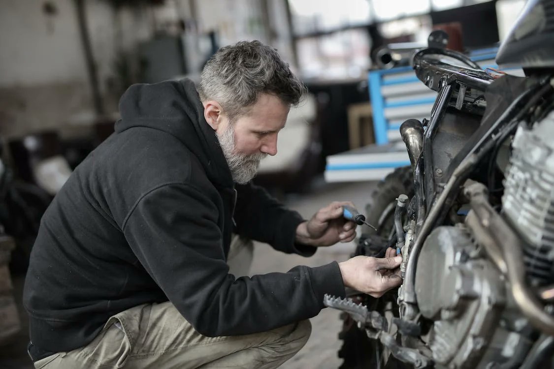 AncelGlobal's tweet photo. Just as we prioritize regular health checkups with doctors, it's equally important to extend the same care to our vehicles. That's where a reliable diagnostic tool comes into play.
#anceltool #ancel #diagnostic #diagnosis #technician #Engineering #carcheck #diagnostictool https://t.co/lrq9N11lTU