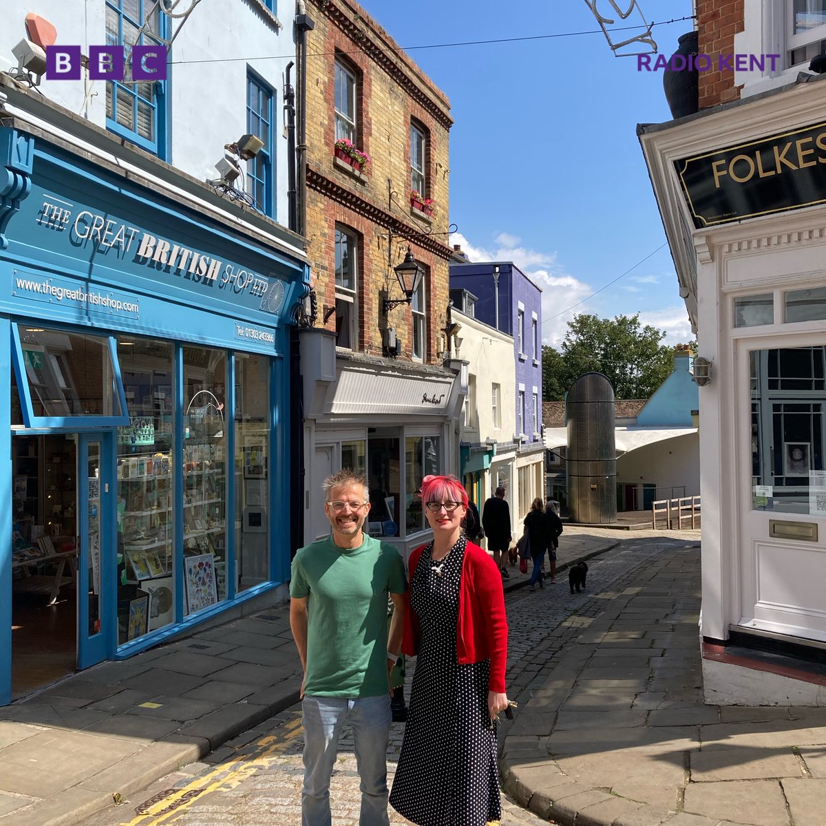 At 1140…. We’re in Folkestone getting a guide to the #CreativeQuarter with local artists @shanerecord & @2quirkybirds