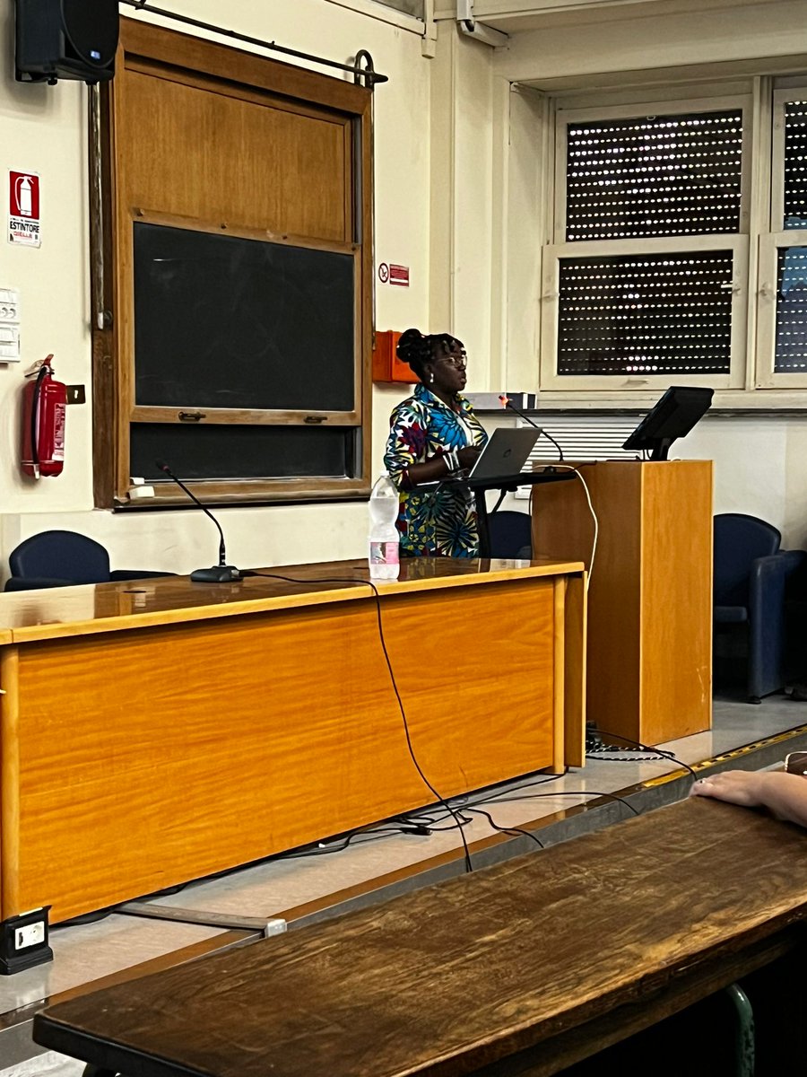 Thatpollengirl's tweet image. Today I presented preliminary results from my Ph.D research at #INQUARoma2023 
Thanks to @PASTEvolve @NRF_News @UCT_news my supervisors as well as everyone who showed up to support me.
I’m very open to feedback and discussions on my data.
#paleoecology #roadtophd #phdchat #PhD