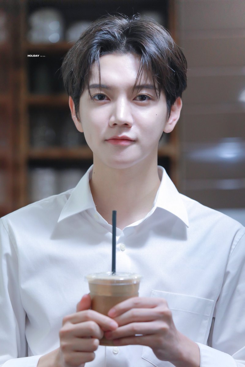 1103holiday's tweet photo. 230715 #렌 #최민기 #REN #レン

이케맨 사장님과의 카페 데이트 타래
천천히 이어집니다... https://t.co/kGAL3He20K