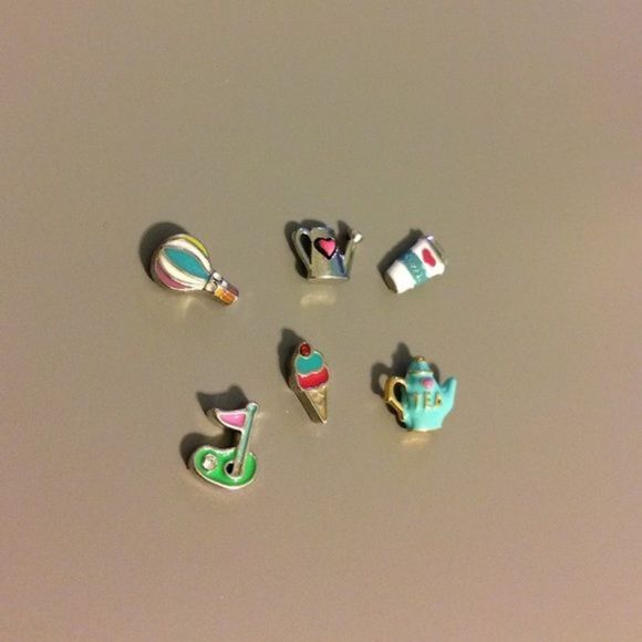 jsnow09's tweet photo. So good I had to share! Check out all the items I'm loving on @Poshmarkapp from @Yayabinky #poshmark #fashion #style #shopmycloset #origamiowl: https://t.co/umVnKX3EZe https://t.co/zKQisaWkeF