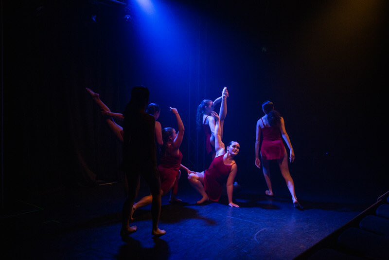 1st Year Dancers Showcase. 💃🏾🕺🏻✨

#londoncollegeofperformingarts #londoncollegepa #london #college #dancers #dancing #sing #act #dance #performingarts #arts #southeastlondon #training #theatre #summershowcase #showcase #musicaltheatre #performance