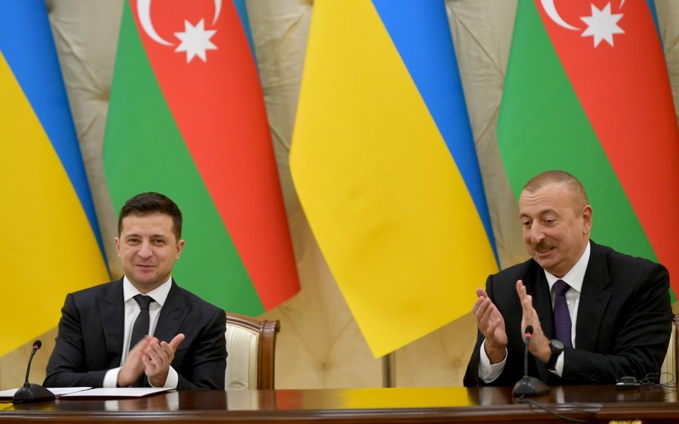 #President of the Republic of #Azerbaijan #IlhamAliyev inked an #Order on the allocation of funds to provide #humanitarian aid to #Ukraine. According to the Order, USD 7.6 million was allocated for providing humanitarian #aid to #Ukraine.

#Wearestrongtogether