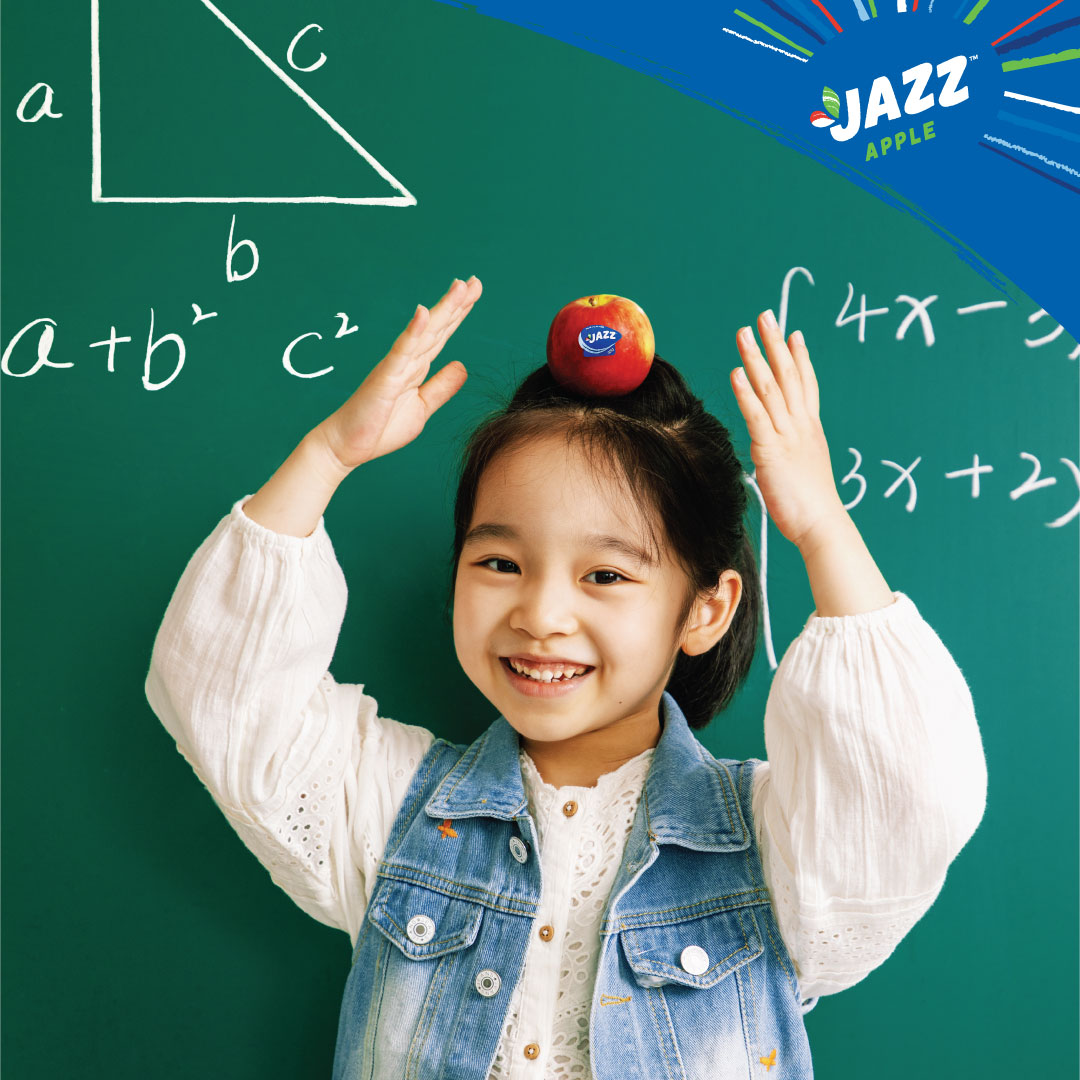 JazzAppleUK's tweet photo. The perfect lunch box snack! It's JAZZ time!
.
.
.
.
#apples #fruit #snacktime #snacks #healthysnack #isitjazztimeyet #itsjazztime https://t.co/F4r4yGCe6X