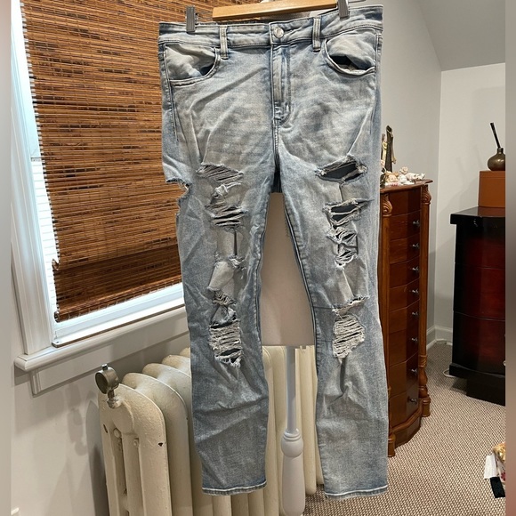 LuminaRevival's tweet photo. So good I had to share! Check out all the items I'm loving on @Poshmarkapp #poshmark #fashion #style #shopmycloset #oldnavy #vincecamuto #kendrascott: https://t.co/2lfNhUD0EV https://t.co/HYqhXVOQNV