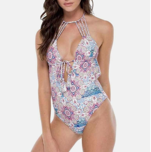 So good I had to share! Check out all the items I'm loving on <a href="/Poshmarkapp/">Poshmark</a> #poshmark #fashion #style #shopmycloset #torrid #columbia #lulifama: posh.mk/1ZVB9mVnvBb