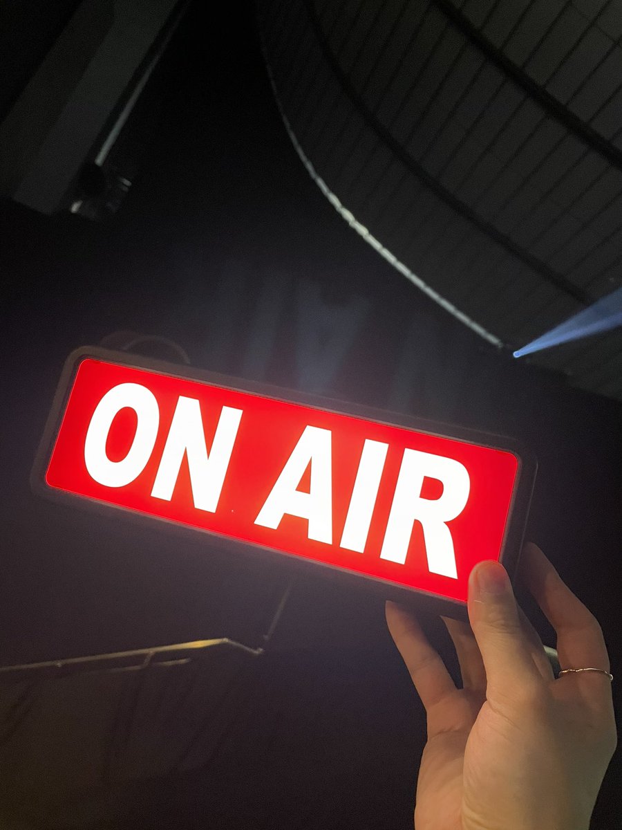 本日〜〜〜
J-WAVE presents INSPIRE TOKYO@代々木第一体育館にてOWVでマニピしておりました〜〜
初披露の曲もあってめちゃくちゃいい感じ！！
ダンスも相変わらずキレキレで最高でした〜！ありがとうございました！！