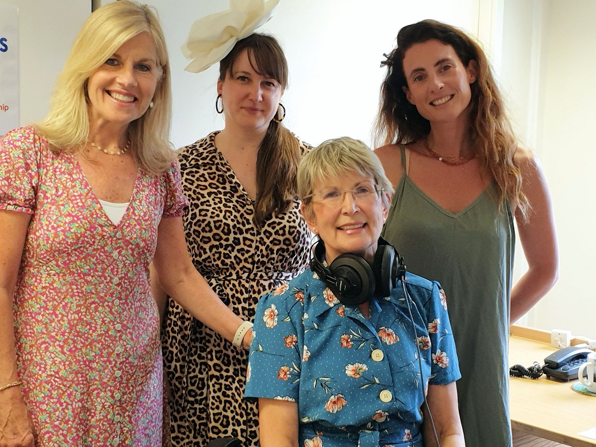 jackiemmitchell's tweet photo. Join me #JustWomen tomorrow 1pm @brooklandsradio when I’ll be chatting to Zoe Ross #Claygate Clinic #complementaryhealth; Wendy Yates #kololoclothing; @BeeSmithHats #health #fashion #hats https://t.co/oFHP0JTepB