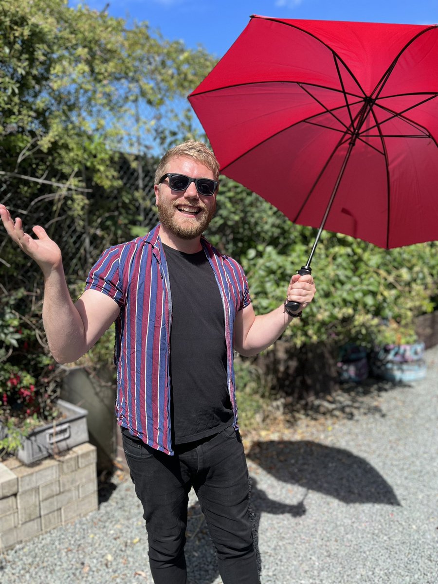 ☂️ Protect yourself from the bullsh*t and manifest the good vibes ☀️ 

#mentalhealthawareness #nobadvibes #positivevibes #mondaymotivation #☂️ #☀️ #mensmentalhealth #💙 #starttheweekright #newweek #dancingishealing