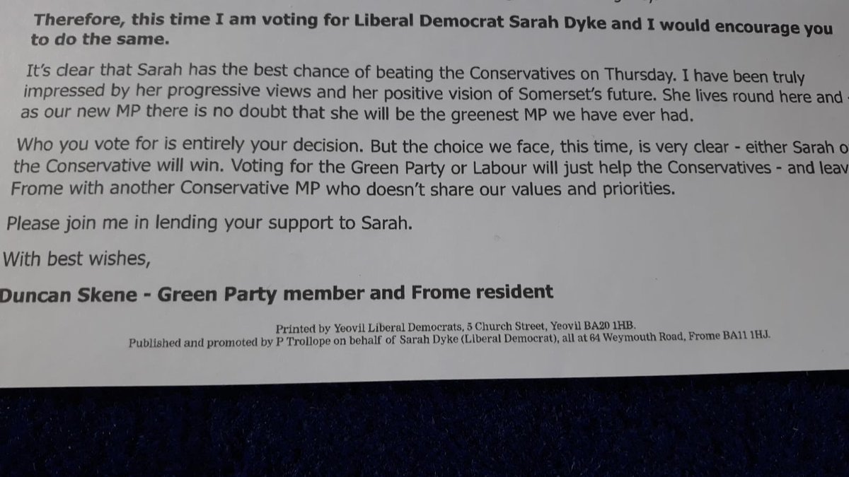 refpoliticalads's tweet photo. Will the @LibDems ever learn that itโs unnecessary, offensive and counter-productive?
This letter which appears to be from a Green Party member urges voters to back the Liberal Democrat candidate.
However, the tiny imprint at the bottom identifies it as a Lib Dem electoral ad. https://t.co/OsB8owUODq