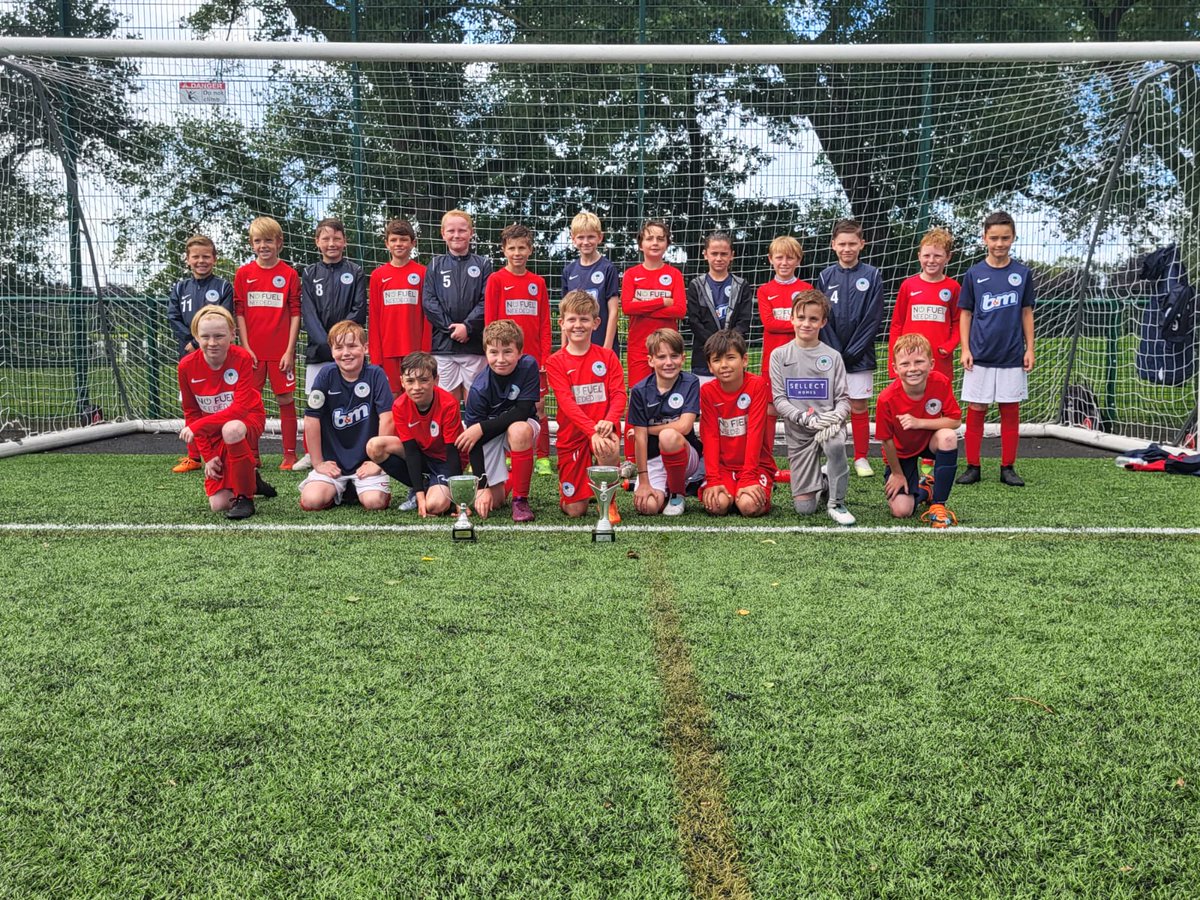 That's a wrap! What a great season becoming MHJFL Premier League winners🏆 and the last game of our 9v9 transition league with the <a href="/MSBLILLE/">MSB Woolton Lille</a> lads (MHJFL Premier Cup Champions 🏆). Winning the right way, winning the <a href="/WooltonJuniorFC/">MSB Woolton FC</a> way!