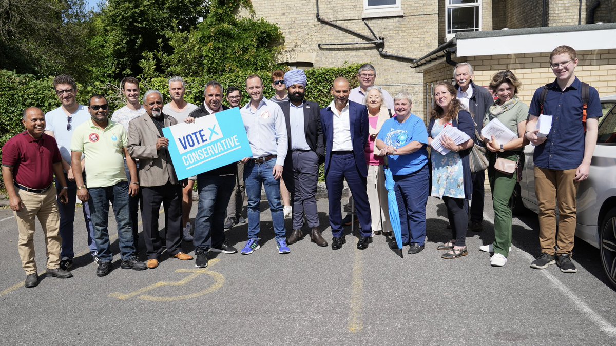Moz Hossain KC (@mozhossainkc) on Twitter photo Great to be back in Uxbridge & South Ruislip this morning campaigning for <a href="/tuckwell_steve/">Steve Tuckwell</a>.
The choice is clear - vote for Steve this Thursday to stop Sadiq Khanโs ULEZ expansion. Great to be back in Uxbridge & South Ruislip this morning campaigning for <a href="/tuckwell_steve/">Steve Tuckwell</a>.
The choice is clear - vote for Steve this Thursday to stop Sadiq Khanโs ULEZ expansion.