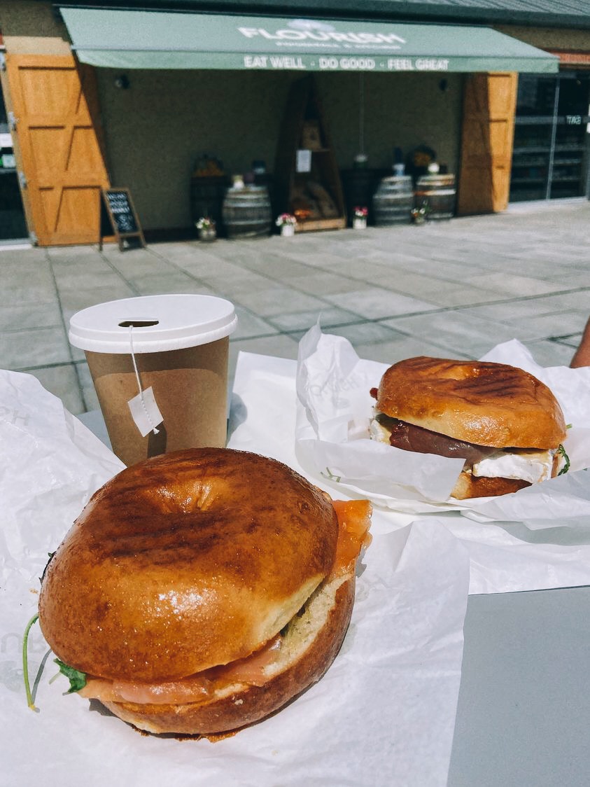 FlourishFHK's tweet photo. The best idea for lunch this Monday, come on down to our bagel bar and grab a delicious filled bagel and takeaway drink @taylors_bagels 🥯☕

Taken by @bristolfoodiee 📸

#lunchtime #MondayMotivation #taylorsbagels #foodiefinds #bagellover #coffeetime #bristolfoodiee https://t.co/YbluiIyv2e