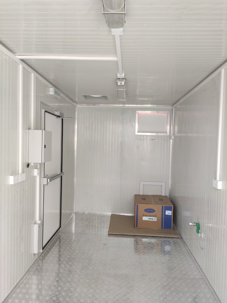 info_container's tweet photo. Lab Room made with 1x20ft high cube shipping container for one of our Prestigious Client.
#containersolutions #containertrading https://t.co/q2dI0tE64a