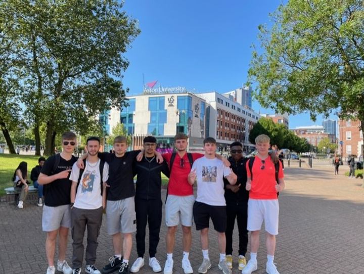 barrbeaconsch's tweet photo. As our Year 12 students continue to prepare for their future steps, they visited the Open Day at Aston University.  They experienced a taste of life at university through attending lectures in a variety of subjects...🎓

Read more: https://t.co/GKk1iRqclv

#ProudToSucceed https://t.co/3uYkYEQdov