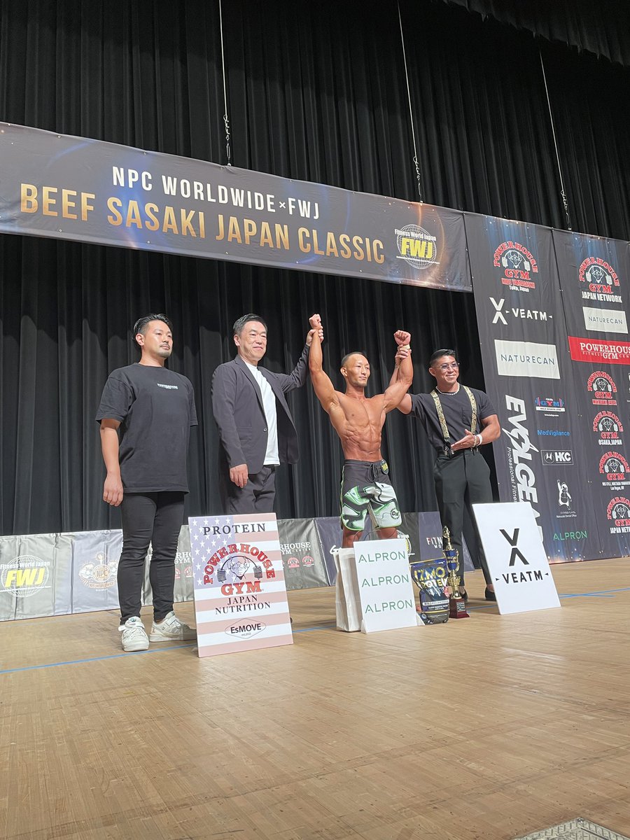 team_fwj's tweet photo. Beef Sasaki Japan classic 
オーバーオール優勝おめでとうございます！

ジャッジシートはコチラをチェック💪
https://t.co/5eaMr5kPXX

#beefsasaki #ビーフ佐々木 #筋トレ #トレーニング #フィットネス #ボディビル #フィジーク #プロテイン #ビキニ #コンテスト #ボディコンテスト #大会 https://t.co/H45OLG8zbN