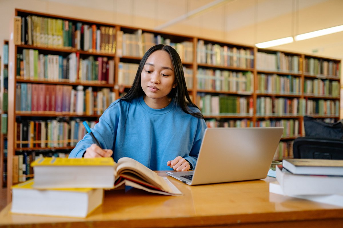 shabanaspeaks's tweet image. Procrastination got you in its grip? Our homework help service is the escape rope you need to break free from the clutches of procrastination. Say goodbye to last-minute panic and hello to productive study sessions! 🕰️⏳ #HomeworkHelp #AcademicSupport #AssignmentAssistance
