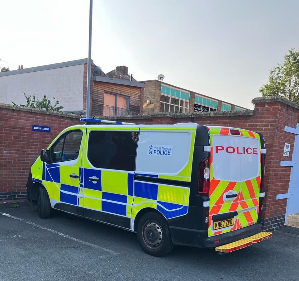 UK Cop Humour tweet media