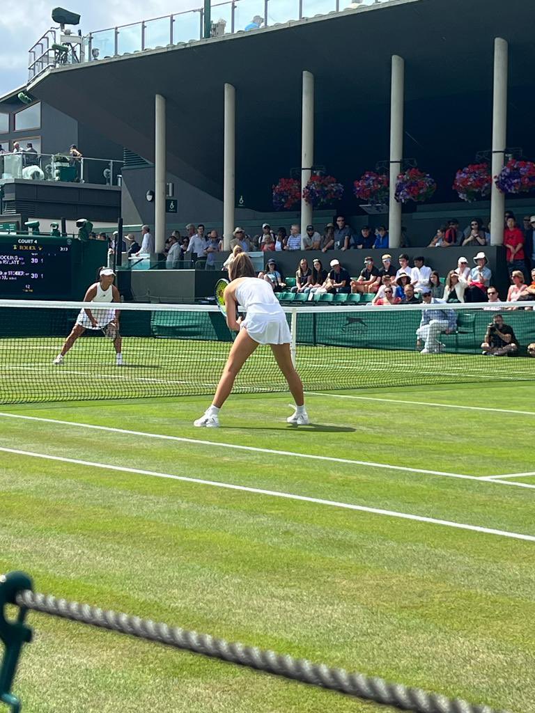 ProAktiveJodi's tweet photo. Thankyou @the_LTA @Wimbledon for the amazing opportunity… @rubycooling1 inspired to continue working hard and to keep building. Congrats #henrysearle … incredible. @TrentSport @blacky7770 @yonex_tennis @ltalincs https://t.co/OyNs2gthga