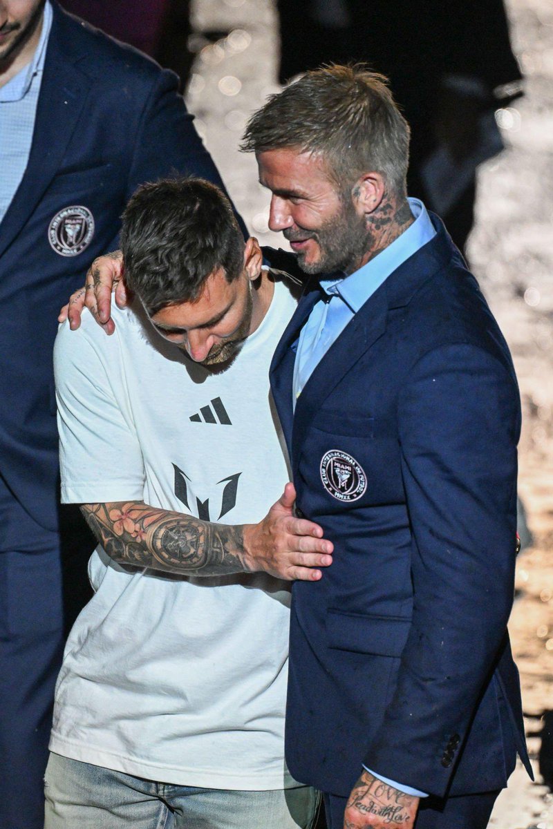 WeAreMessi's tweet photo. David Beckham: "Please forgive me for feeling a little bit emotional tonight. It really is a dream come true to welcome Lionel Messi to Inter Miami."  #InterMiamiCF   #Messi https://t.co/IuuHlEI61Z