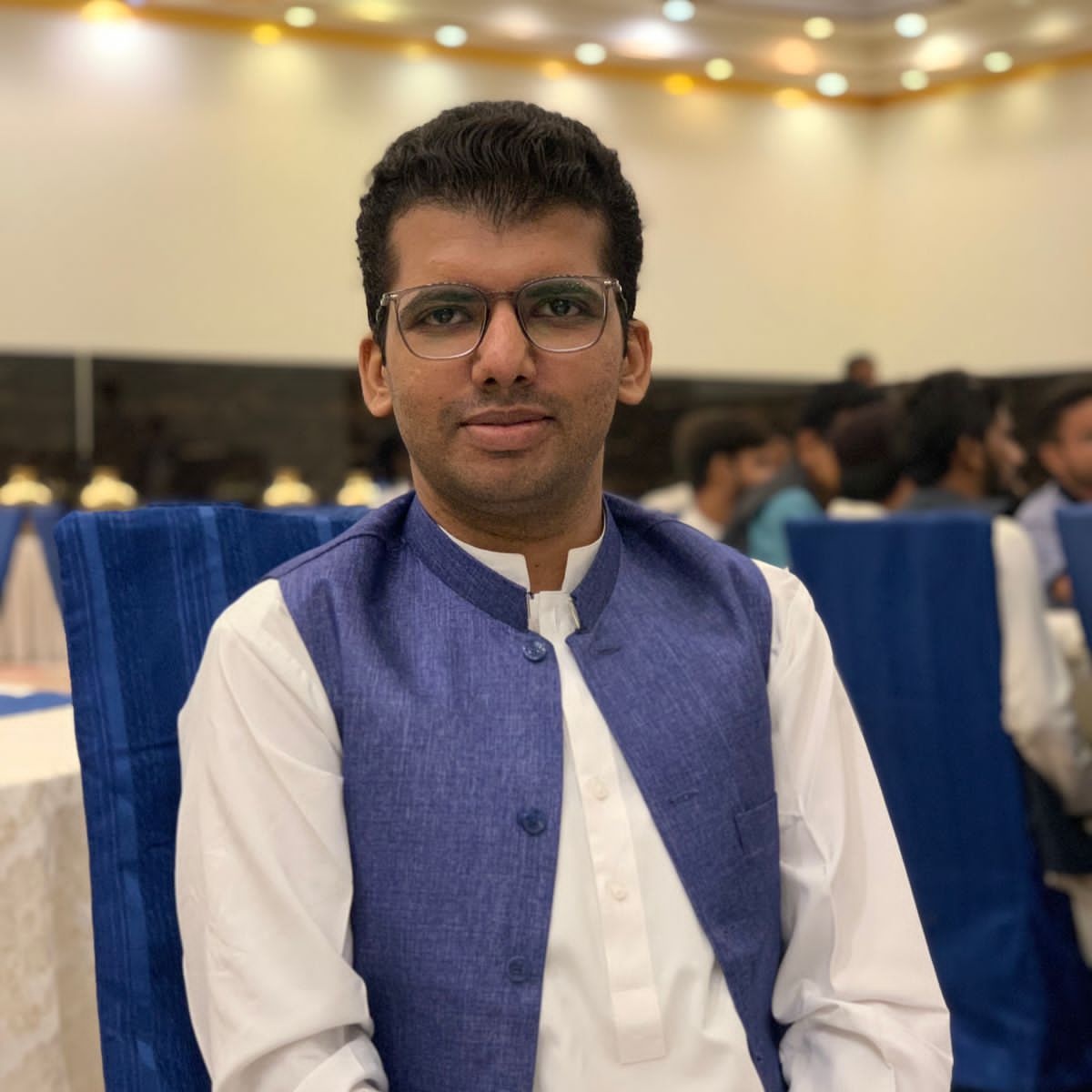 “Whatever happens, just keep smiling and lose yourself in Love.” – Rumi ❤️