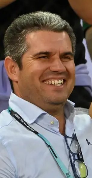 JORGEMIRMAYOR's tweet photo. Carlos Alcaraz padre. https://t.co/ava6p8rmbg
