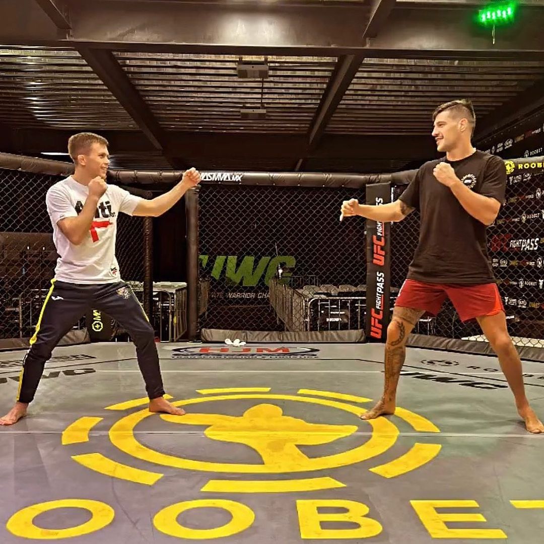🔥 ¡Empieza una semana histórica para las MMA españolas!
💥 Joel Álvarez (vs Marc Diakiese) y Dani Barez (vs Jafel Filho) pelean este sábado en el #UFCLondon 
🇪🇸 Es la primera vez en la historia que dos españoles coinciden en una cartelera de #UFC