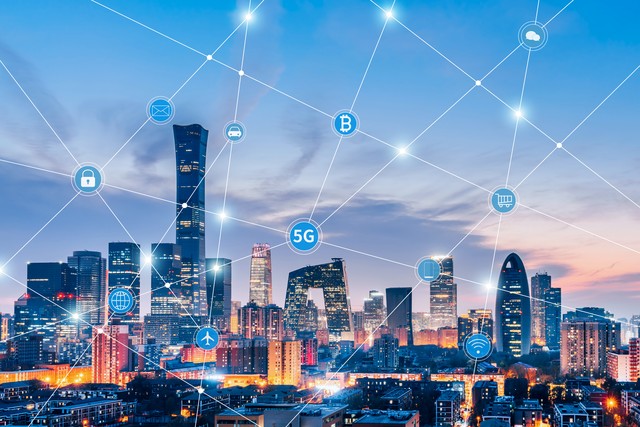 SpotlightBJ's tweet photo. #Beijing unveiled 22 measures to beef up its rule of law in the #digitaleconomy and data industry, pledging to provide robust legal support for #IPRprotection in tech sectors like #AI &amp; #bigdata, and safeguard #patents and business secrets through strengthened legal mechanisms.🌐 https://t.co/i6LJgPG5pf