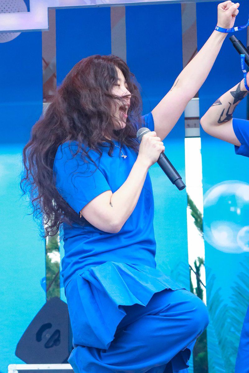 muddy_buddyy's tweet image. 230715 양양 뮤비페

신난다~!
집 대출금을 모두 갚았어~!

#소금 #sogumm