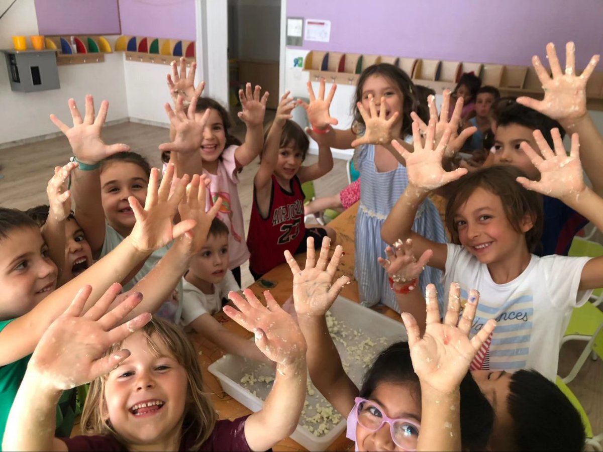 ImmaVedruna's tweet photo. Encetem la quarta setmana de casal d'estiu. Hi ha un munt d'activitats preparades i sortides per a passar-s'ho molt bé!
#casal #casalestiu #casaldestiu #Dacor #escolapropera https://t.co/J3BOpo6ptH