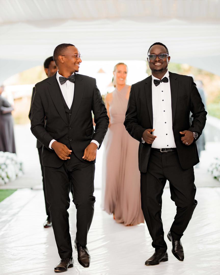 stephenkmuneza's tweet photo. Dear Mr and Mrs @mugabebright, my family wishes you both many lovely years ahead.
Me & Mrs spent last week in #Kigali Rwanda being spoilt by my bestman and his lovely 😍 wife #Malight https://t.co/RGKiqPxBhV
