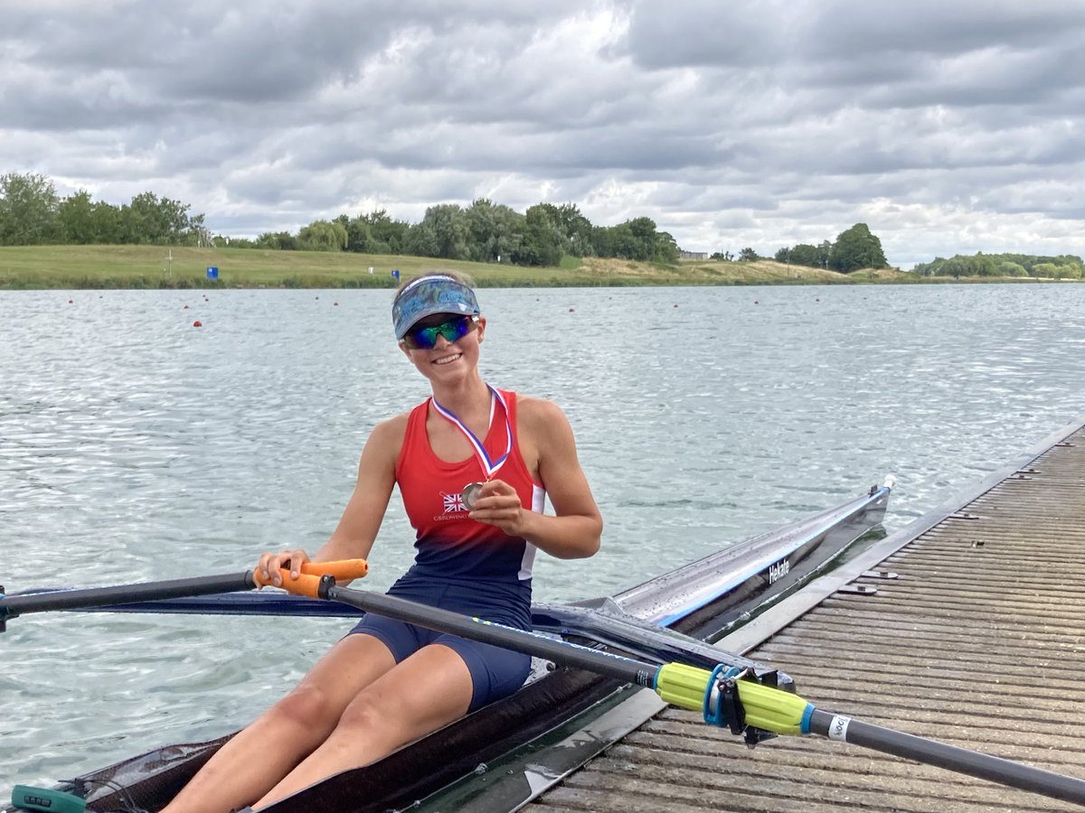 Congratulations to Briony Wood who represented Team GB v France in Nottingham last week in a J16 match against France, winning her single sculls race by some margin.