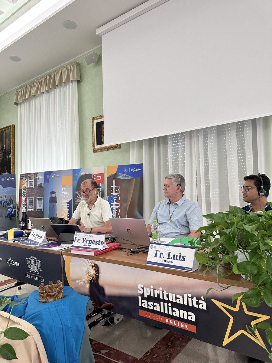 La Salle Global tweet media