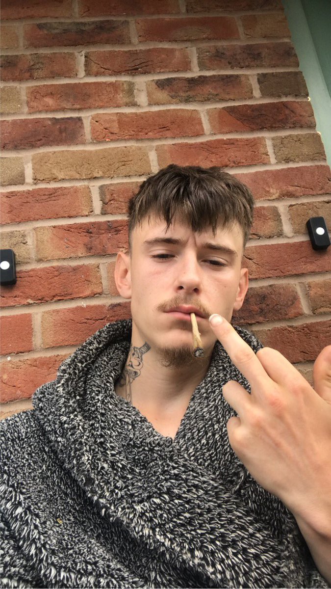 masterpmaker's tweet photo. I better see all you cash pigs buying the newest @BadmasterBrits video, too good to miss out #rtverification #findom #rtgame #scallymaster #scallydom #badmastersboys #cashmaster #cashslave #moneyslave #footslave #humanatm #paypig #cashdrain #paymenow https://t.co/zWOKFcYJEu