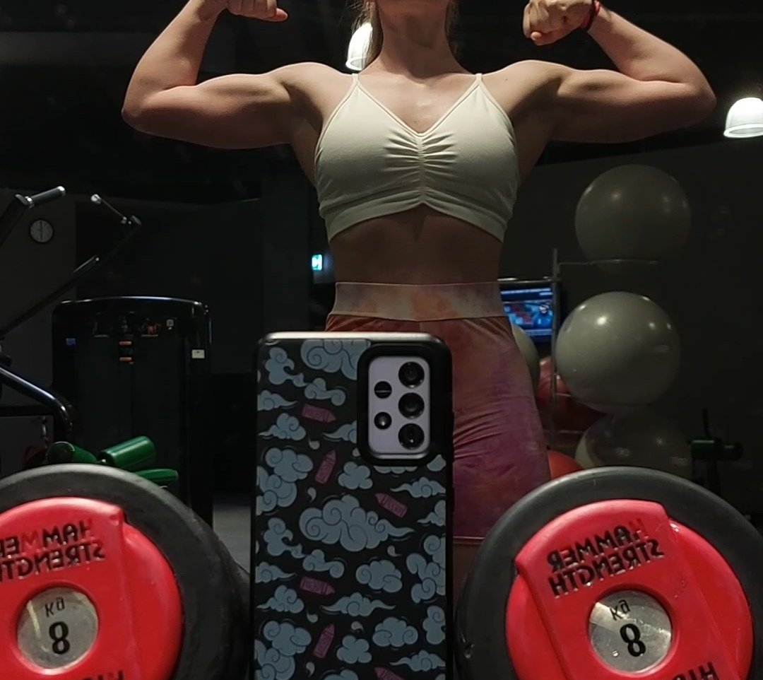 💗 𝕍𝕚𝕧𝕚 💗 tweet media