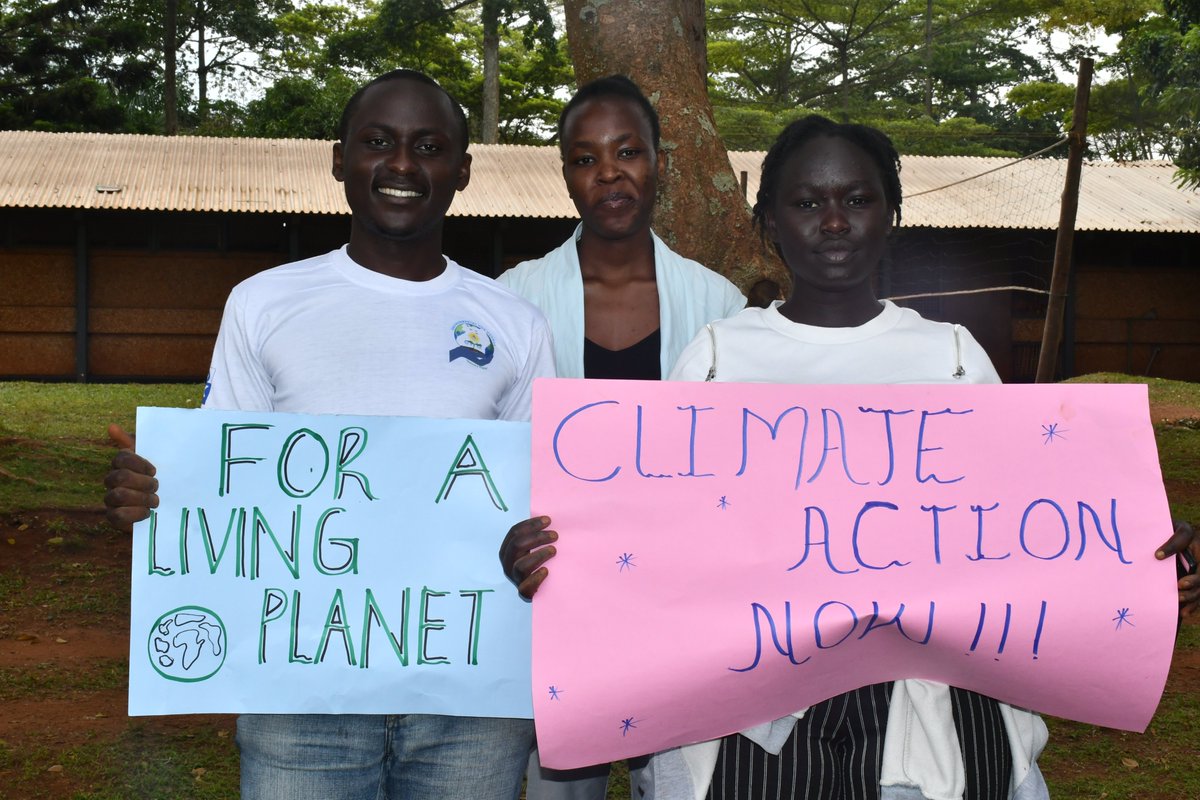 If we did all the handsome things we are capable of doing, we would literally astound ourselves with a big beautiful universal environment. Kyambogo University students do amazing things under their Environmental Hub. What have you done/plan to do today in conserving our nature?