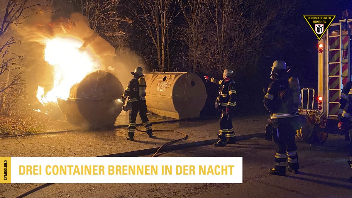 BFMuenchen's tweet photo. Bei einem #Containerbrand in der Nacht auf Sonntag konnten die Einsatzkräfte der #Feuerwehr #München das Übergreifen der Flammen auf Bäume verhindern.
Ganzer Bericht: https://t.co/pacq1v7rma
#wirfuerMuenchen https://t.co/wEXuE14uNv