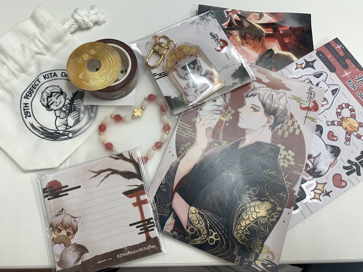 Jaojome's tweet photo. ได้รับเซ็ทกู้ดแน้วคับ โปสการ์ดยับเยินนิดนุงแต่สวยมากกควรค่าแก่การบูชา🥹✨ ขอบคุณทางทีมงานด้วยค่า🫶🏻 #29thPerfectKitaDay https://t.co/MwOGMXYBZU
